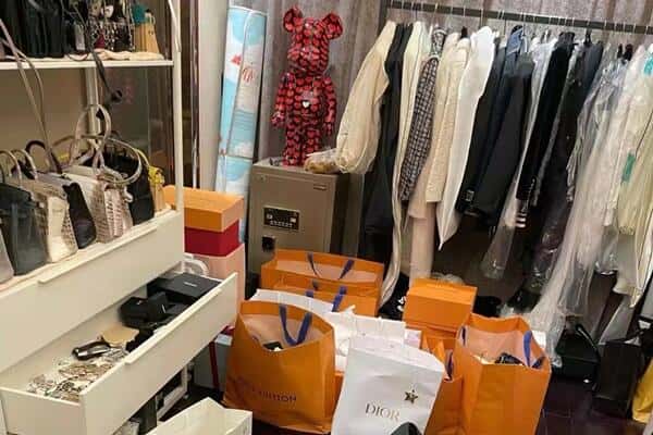 德庆县回收一线品牌衣服